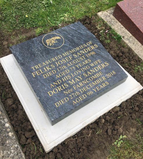 Sanders memorial
